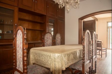 Casa à venda com 660m², 3 quartos e 3 vagasCopa