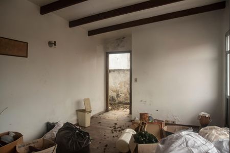 Casa à venda com 660m², 3 quartos e 3 vagasEdícula - Suíte