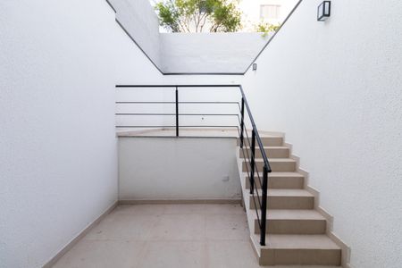 Casa à venda com 103m², 3 quartos e 2 vagas Casa à venda com 103m², 3 quartos e 2 vagasQuintal