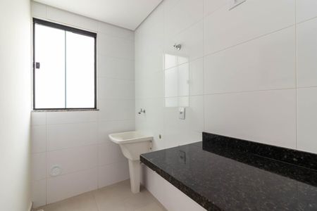 Apartamento à venda com 37m², 2 quartos e 1 vagaÁrea de Serviço