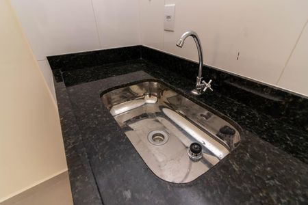 Apartamento à venda com 44m², 2 quartos e 1 vaga Apartamento à venda com 44m², 2 quartos e 1 vagaCozinha