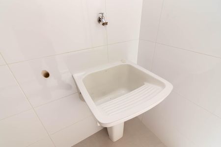 Apartamento à venda com 44m², 2 quartos e 1 vaga Apartamento à venda com 44m², 2 quartos e 1 vagaÁrea de Serviço