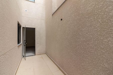 Apartamento à venda com 44m², 2 quartos e 1 vaga Apartamento à venda com 44m², 2 quartos e 1 vagaQuintal