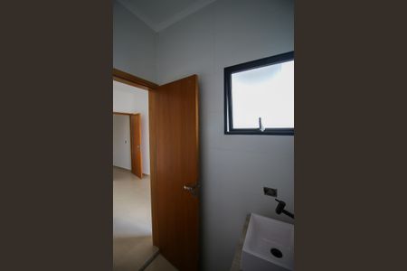 Casa à venda com 103m², 3 quartos e 2 vagas Casa à venda com 103m², 3 quartos e 2 vagasBanheiro da Suíte