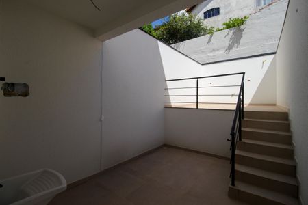 Casa à venda com 103m², 3 quartos e 2 vagas Casa à venda com 103m², 3 quartos e 2 vagasÁrea de Serviço