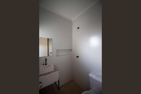 Casa à venda com 103m², 3 quartos e 2 vagas Casa à venda com 103m², 3 quartos e 2 vagasBanheiro da Suíte