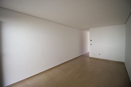 Casa à venda com 103m², 3 quartos e 2 vagas Casa à venda com 103m², 3 quartos e 2 vagasCozinha