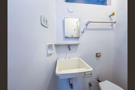 Studio à venda com 22m², 1 quarto e sem vaga Studio à venda com 22m², 1 quarto e sem vagaBanheiro