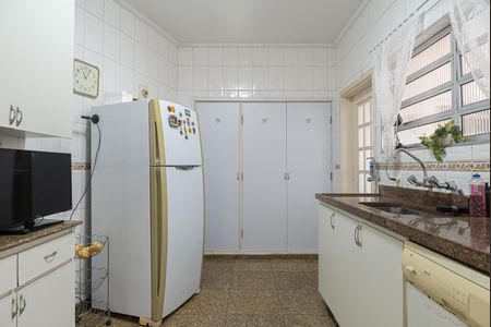 Apartamento à venda com 200m², 3 quartos e 2 vagas Apartamento à venda com 200m², 3 quartos e 2 vagasCozinha