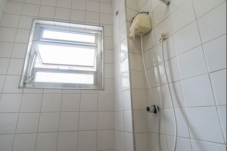 Apartamento à venda com 200m², 3 quartos e 2 vagas Apartamento à venda com 200m², 3 quartos e 2 vagasBanheiro de Serviço