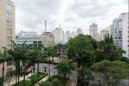 Apartamento à venda com 200m², 3 quartos e 2 vagas Apartamento à venda com 200m², 3 quartos e 2 vagasVista da Sala