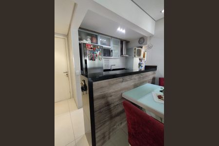Apartamento à venda com 74m², 2 quartos e 1 vaga Apartamento à venda com 74m², 2 quartos e 1 vagaCozinha - Armários