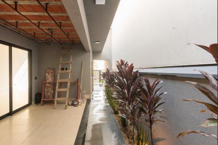 Casa à venda com 150m², 3 quartos e 3 vagas Casa à venda com 150m², 3 quartos e 3 vagasJardim