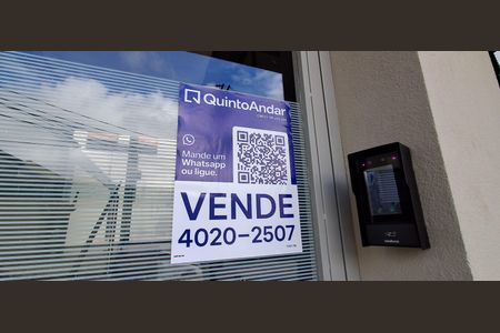 Apartamento à venda com 184m², 4 quartos e 3 vagas Apartamento à venda com 184m², 4 quartos e 3 vagasPlaquinha