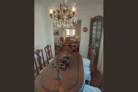 Apartamento à venda com 216m², 4 quartos e 3 vagasFoto 04