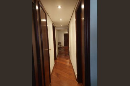 Apartamento à venda com 216m², 4 quartos e 3 vagasFoto 08