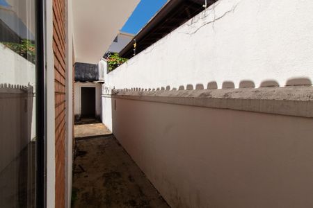 Casa à venda com 400m², 5 quartos e 8 vagas Casa à venda com 400m², 5 quartos e 8 vagasVISTA DO ESCRITÓRIO