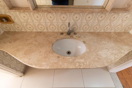 Casa à venda com 400m², 5 quartos e 8 vagas Casa à venda com 400m², 5 quartos e 8 vagasLAVABO