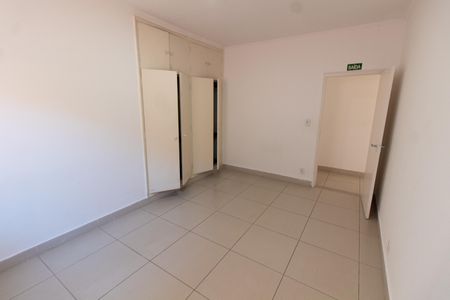 Casa à venda com 400m², 5 quartos e 8 vagas Casa à venda com 400m², 5 quartos e 8 vagasQUARTO 3