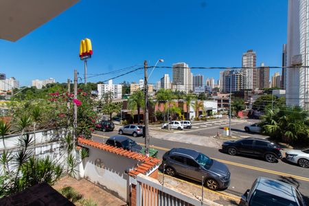 Casa à venda com 400m², 5 quartos e 8 vagas Casa à venda com 400m², 5 quartos e 8 vagasVISTA DA SALA