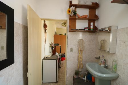 Casa à venda com 250m², 4 quartos e 2 vagasBanheiro de serviço