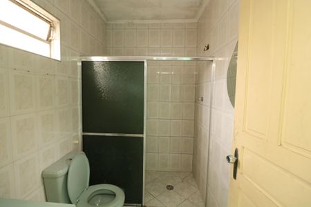 Casa à venda com 250m², 4 quartos e 2 vagasBanheiro 2