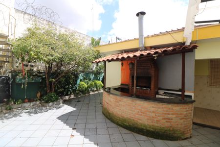 Casa à venda com 250m², 4 quartos e 2 vagasÁrea comum - Churrasqueira