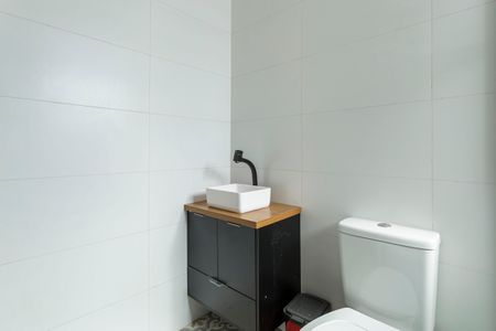 Casa à venda com 300m², 5 quartos e 4 vagas Casa à venda com 300m², 5 quartos e 4 vagasBanheiro da Suíte 2