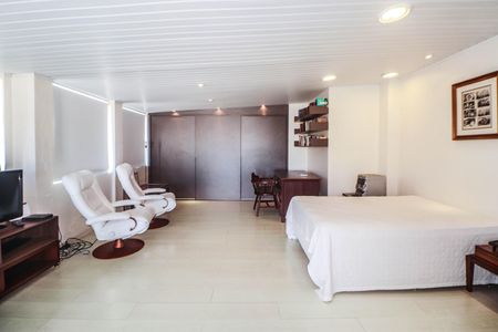 Apartamento à venda com 530m², 5 quartos e 2 vagasSuíte 4 (Cobertura)