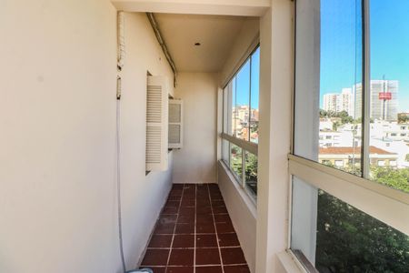 Apartamento à venda com 530m², 5 quartos e 2 vagasSuíte 2 - Varanda