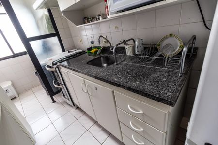 Apartamento à venda com 130m², 2 quartos e 2 vagas Apartamento à venda com 130m², 2 quartos e 2 vagasCozinha