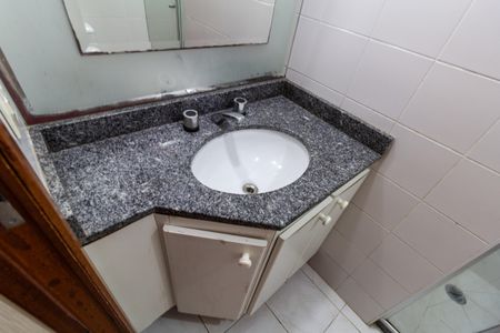 Apartamento à venda com 130m², 2 quartos e 2 vagas Apartamento à venda com 130m², 2 quartos e 2 vagasBanheiro