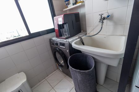 Apartamento à venda com 130m², 2 quartos e 2 vagas Apartamento à venda com 130m², 2 quartos e 2 vagasÁrea de Serviço