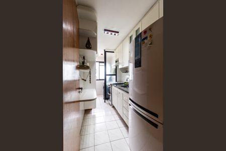 Apartamento à venda com 130m², 2 quartos e 2 vagas Apartamento à venda com 130m², 2 quartos e 2 vagasCozinha