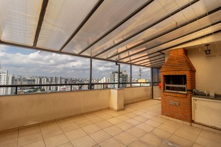 Apartamento à venda com 130m², 2 quartos e 2 vagas Apartamento à venda com 130m², 2 quartos e 2 vagasChurrasqueira - Piso Superior