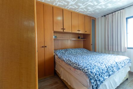 Apartamento à venda com 130m², 2 quartos e 2 vagas Apartamento à venda com 130m², 2 quartos e 2 vagasSuíte