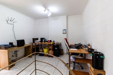 Apartamento à venda com 130m², 2 quartos e 2 vagas Apartamento à venda com 130m², 2 quartos e 2 vagasEscritório - Piso Superior