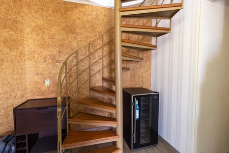 Apartamento à venda com 130m², 2 quartos e 2 vagas Apartamento à venda com 130m², 2 quartos e 2 vagasAcesso ao Piso Superior