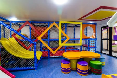 Apartamento à venda com 130m², 2 quartos e 2 vagas Apartamento à venda com 130m², 2 quartos e 2 vagasBrinquedoteca