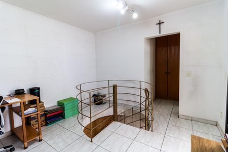 Apartamento à venda com 130m², 2 quartos e 2 vagas Apartamento à venda com 130m², 2 quartos e 2 vagasEscritório - Piso Superior