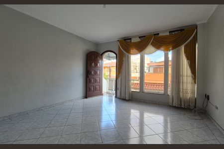 Casa à venda com 210m², 4 quartos e 4 vagasSala