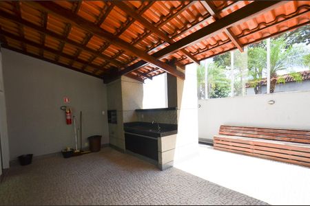 Apartamento à venda com 60m², 2 quartos e 2 vagas Apartamento à venda com 60m², 2 quartos e 2 vagasÁrea comum - Churrasqueira