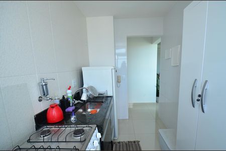 Apartamento à venda com 60m², 2 quartos e 2 vagas Apartamento à venda com 60m², 2 quartos e 2 vagasCozinha