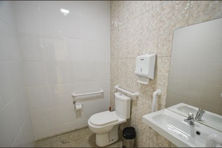 Apartamento à venda com 60m², 2 quartos e 2 vagas Apartamento à venda com 60m², 2 quartos e 2 vagasÁrea comum - banheiro