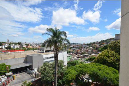 Apartamento à venda com 60m², 2 quartos e 2 vagas Apartamento à venda com 60m², 2 quartos e 2 vagasVista
