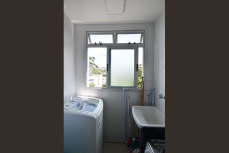 Apartamento à venda com 60m², 2 quartos e 2 vagas Apartamento à venda com 60m², 2 quartos e 2 vagasÁrea de Serviço