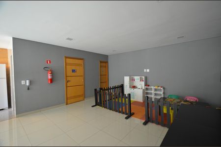 Apartamento à venda com 60m², 2 quartos e 2 vagas Apartamento à venda com 60m², 2 quartos e 2 vagasÁrea comum - Brinquedoteca