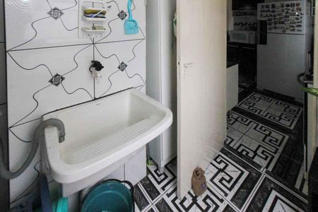 Apartamento à venda com 57m², 2 quartos e 1 vaga Apartamento à venda com 57m², 2 quartos e 1 vagaÁrea de Serviço