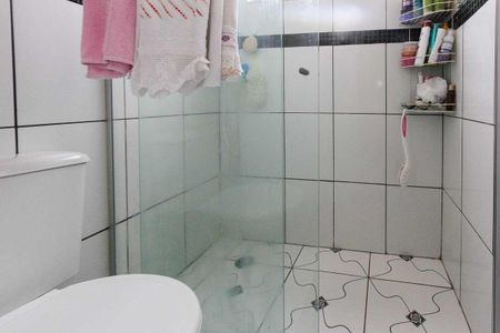 Apartamento à venda com 57m², 2 quartos e 1 vaga Apartamento à venda com 57m², 2 quartos e 1 vagaBanheiro
