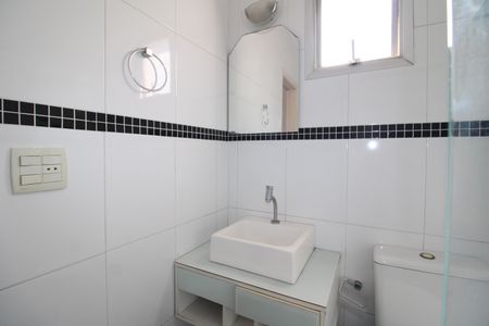 Apartamento à venda com 108m², 3 quartos e 2 vagasBanheiro 2